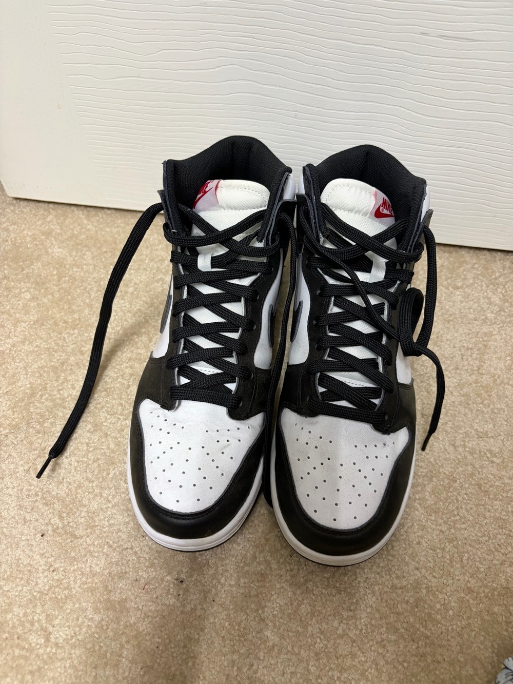 Nike Women's Black and White High-Top Athletic Sneakers